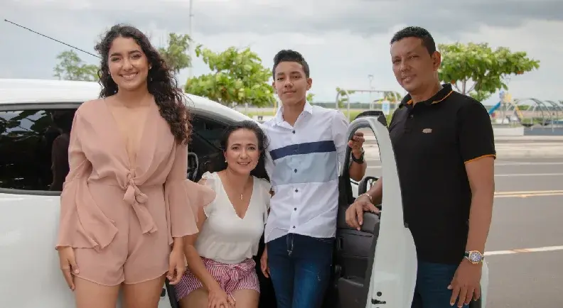 2-vehiculo--seguridad-y-comodidad-para-los-tuyos